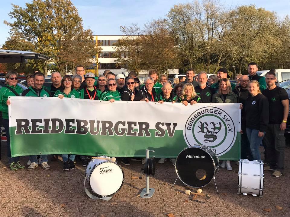 Mitglieder des Reideburger SV - Verein für Radball und Radpolo